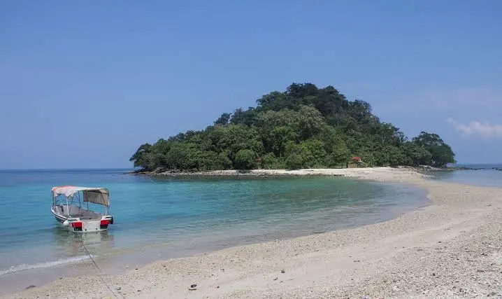 Pulau Mengkudu Kunjir
